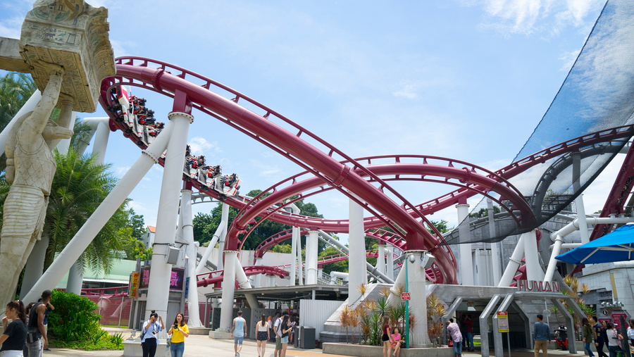 Battlestar Galactica Roller Coaster in Singapore